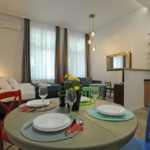 M37 Apartament Debreţin